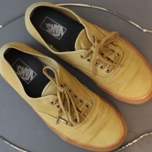 Vans authentic Honey Gold with Gum Sole
